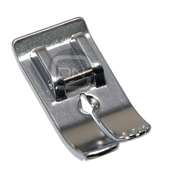 088eaf691f2d344d8d07deaaa2ed7118 Geradstichfuß Brother 7 mm